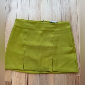 ZARA Green skirt with double slit! Size Medium!
